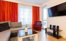 VacationClub - Bohaterów Września Apartment 11
